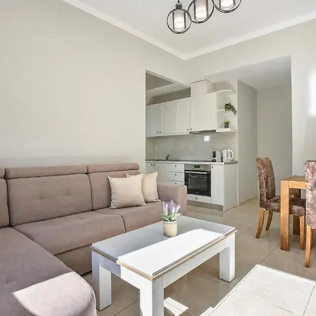 La Perla Appartement *